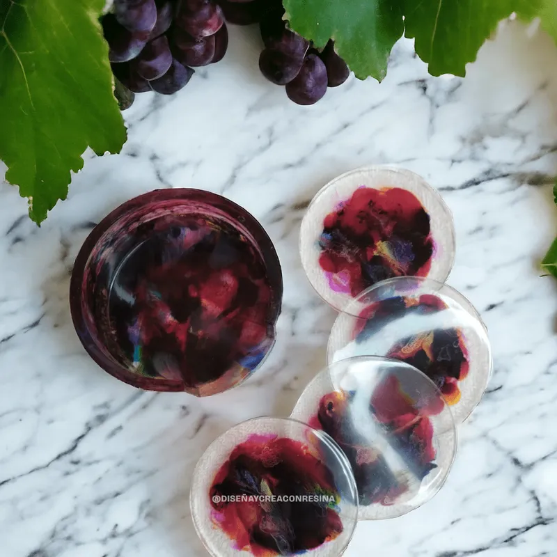 Porta vasos de resina con frutos